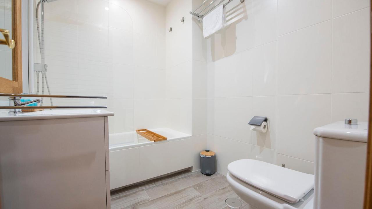 El Sueno De Carmelitas Con Parking Incluido - Apartamentos Aloha Toledo Exterior photo