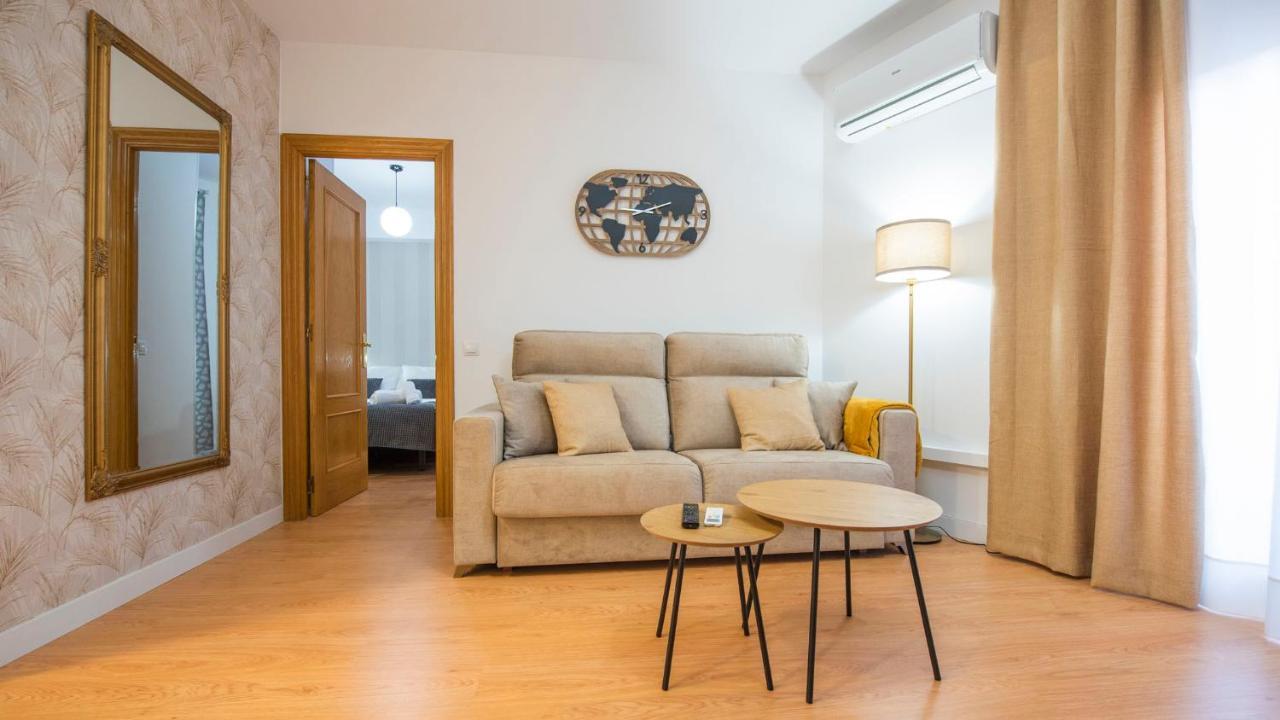 El Sueno De Carmelitas Con Parking Incluido - Apartamentos Aloha Toledo Exterior photo